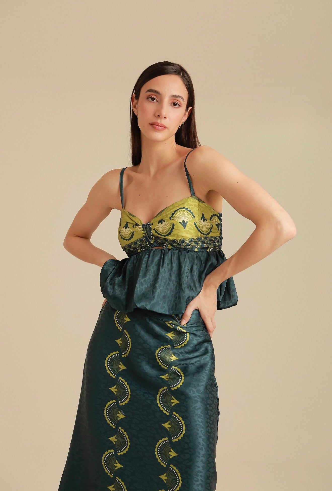 SET KIM ESMERALDA