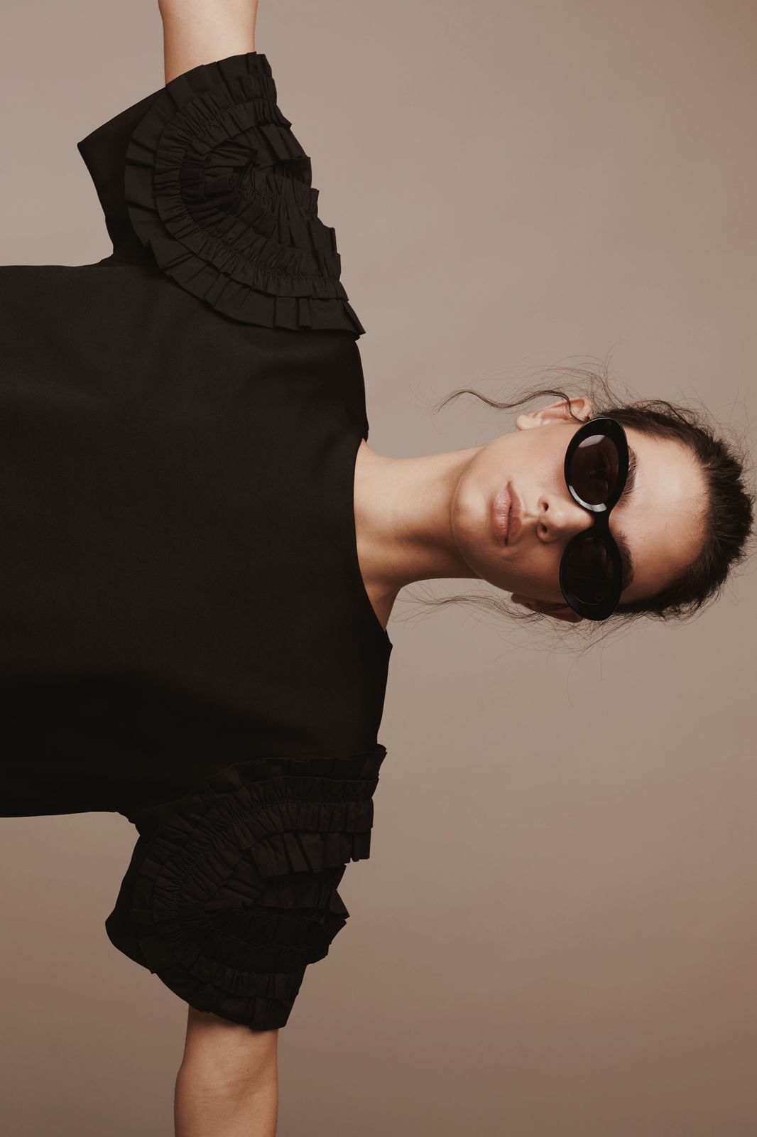 CAMISETA AMINA NEGRO