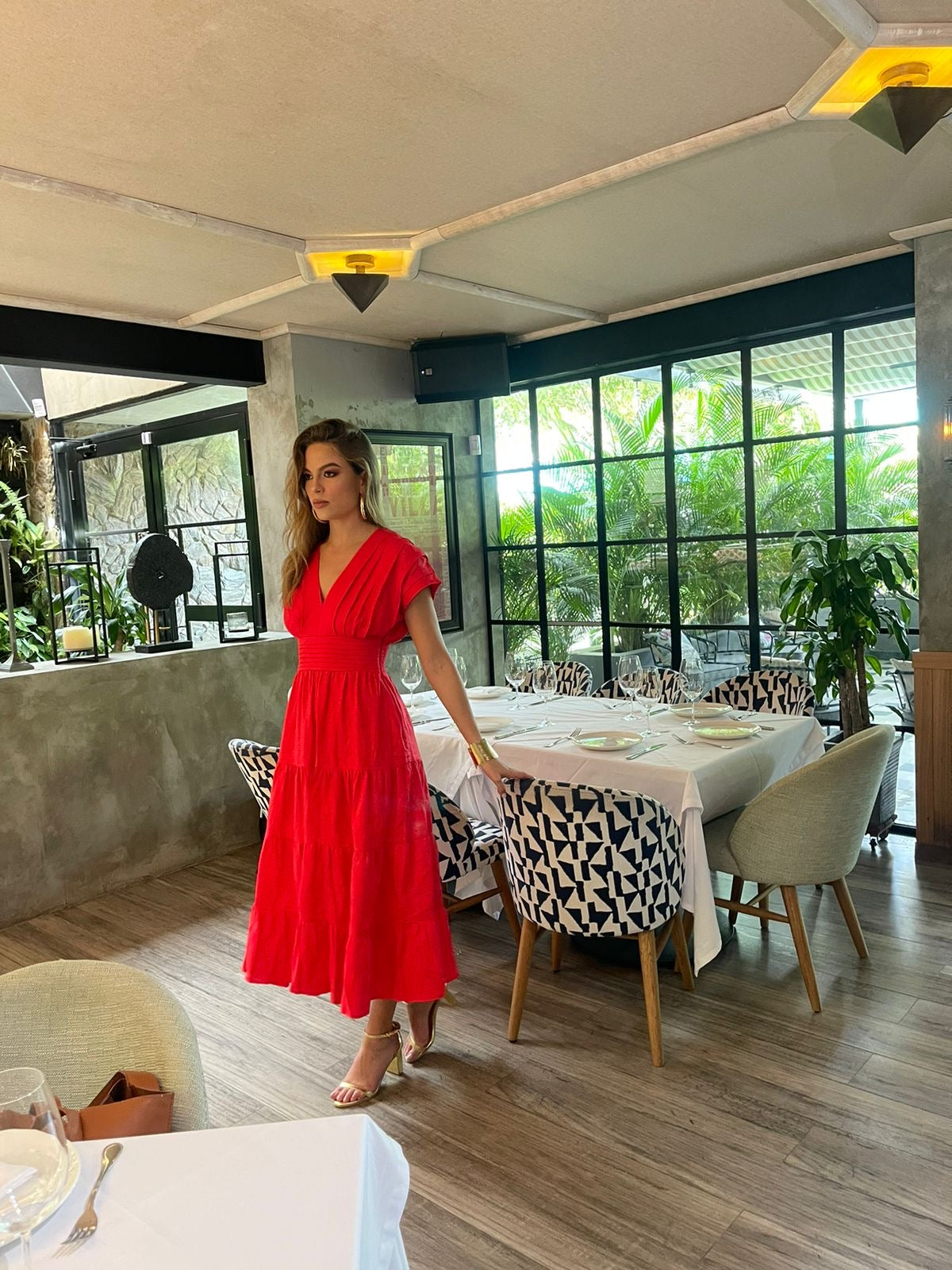 VESTIDO OASIS MIDI ROJO