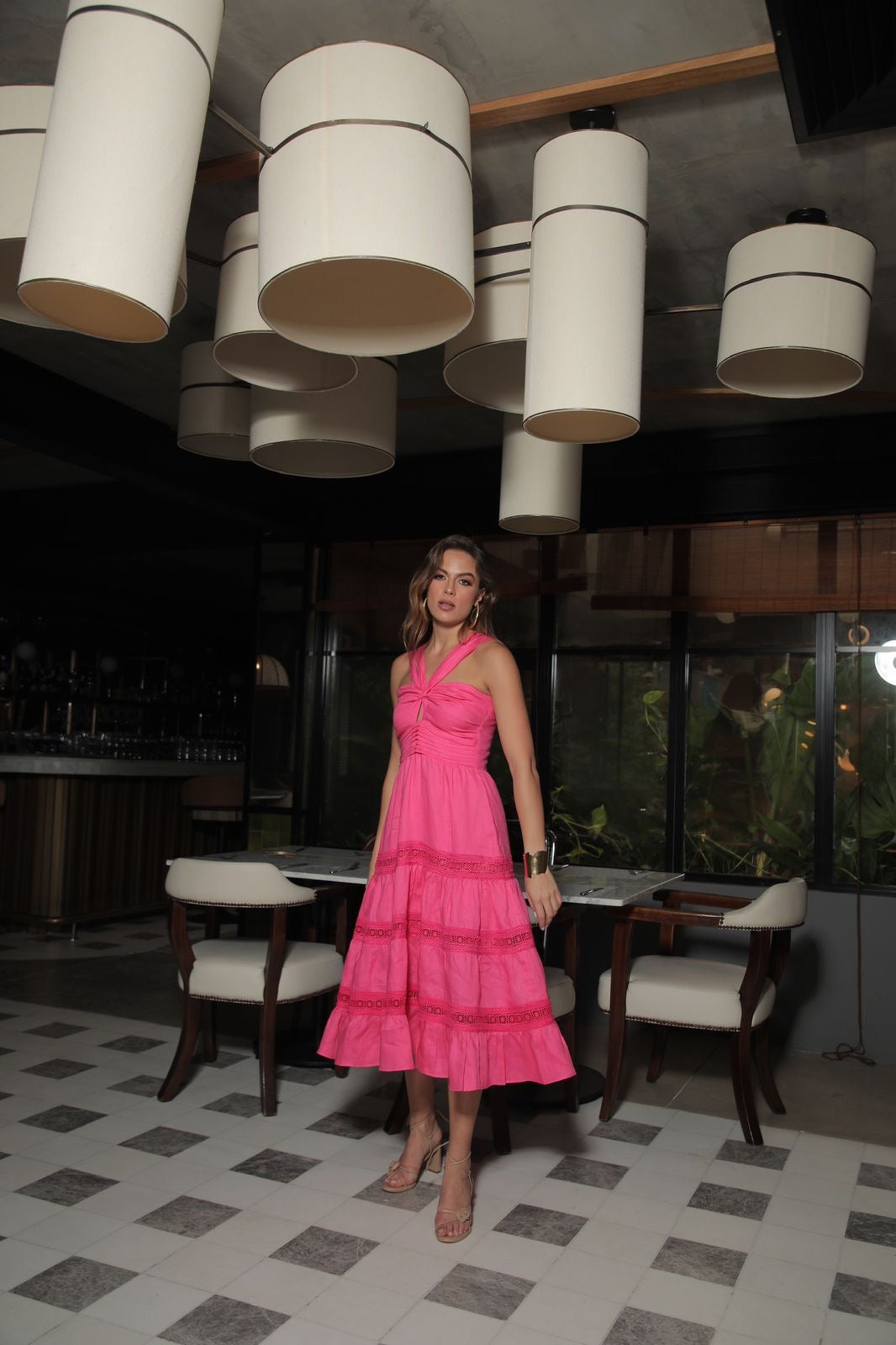 VESTIDO ANDREA MIDI ROSA