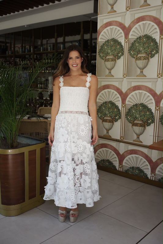 VESTIDO BORDADO BLANCO